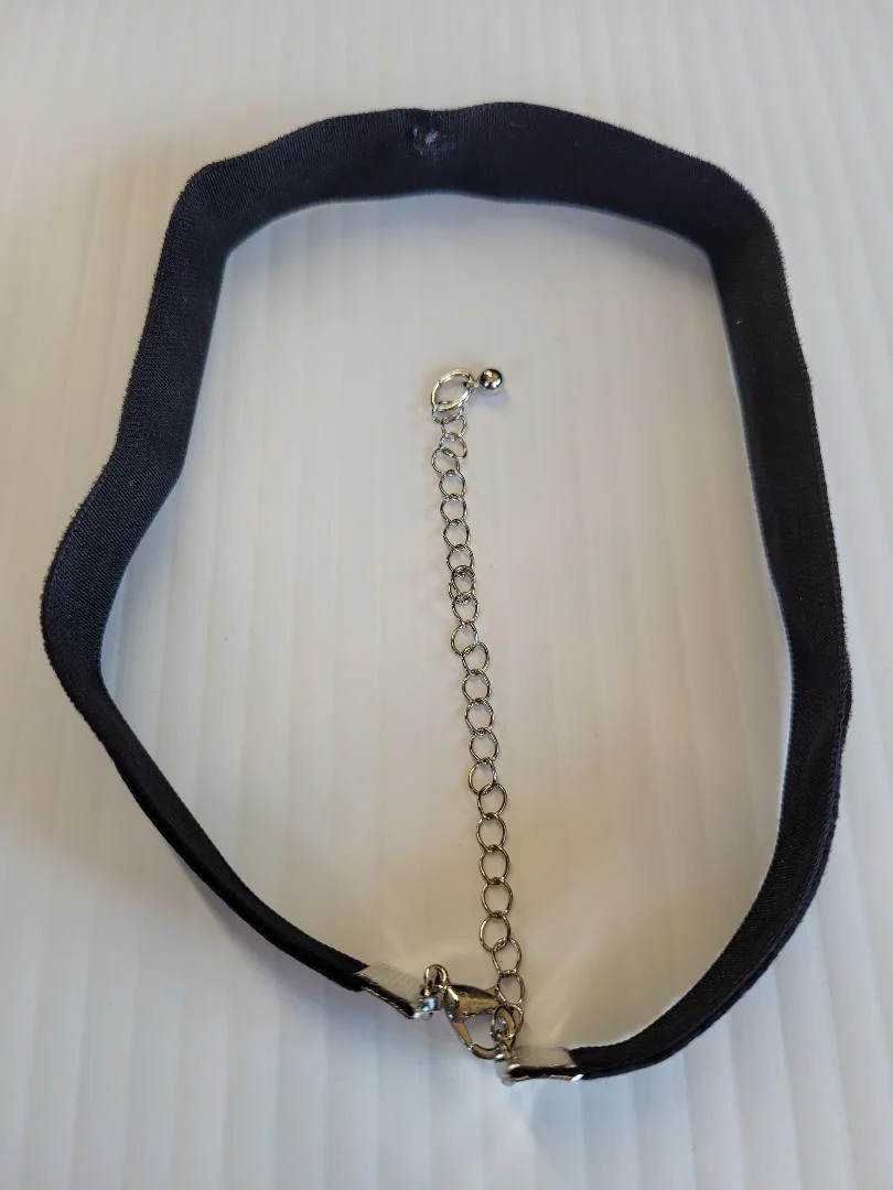 Movie Replica Coneheads 'Connie' Necklace - Image 5