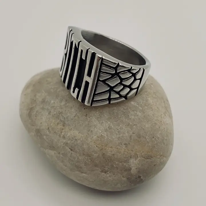 Mio Queena Stainless Steel Reversion "BITCH" Ring - Image 3