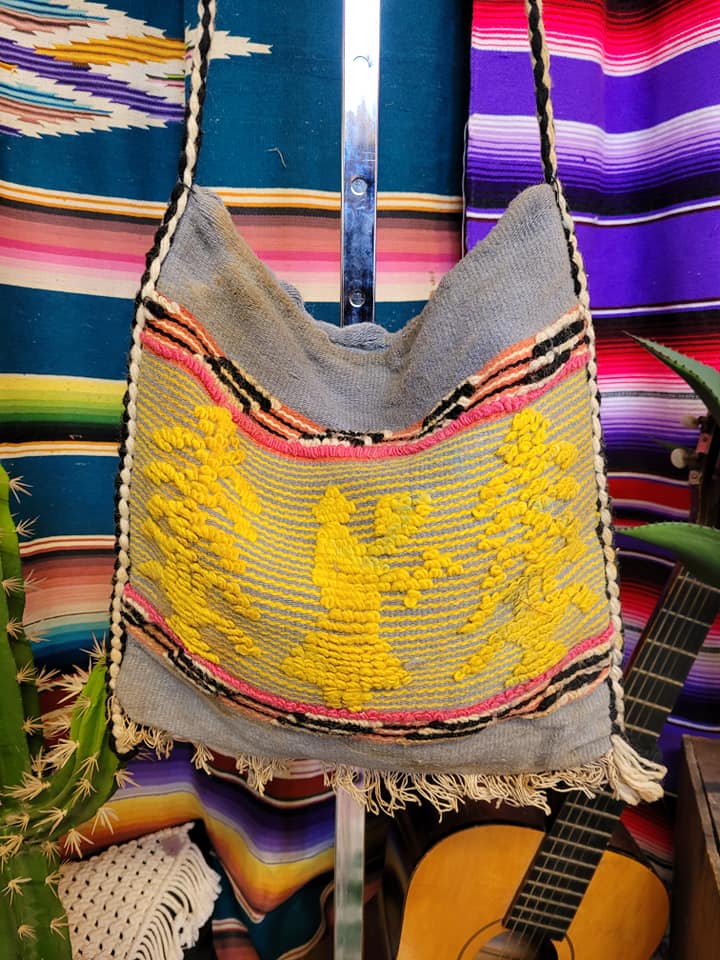 Vintage Woven Gray and Yellow Bag - Image 5
