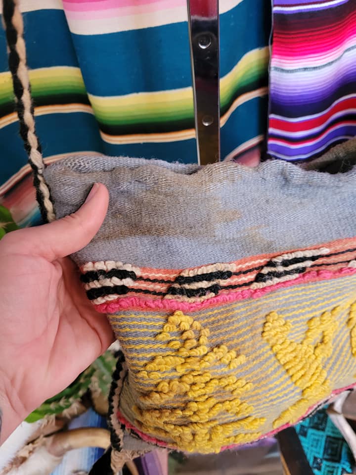 Vintage Woven Gray and Yellow Bag - Image 8