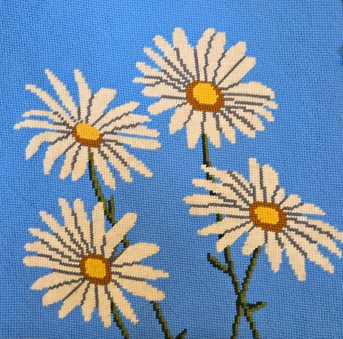 Vintage Large Daisy Cross Stitch