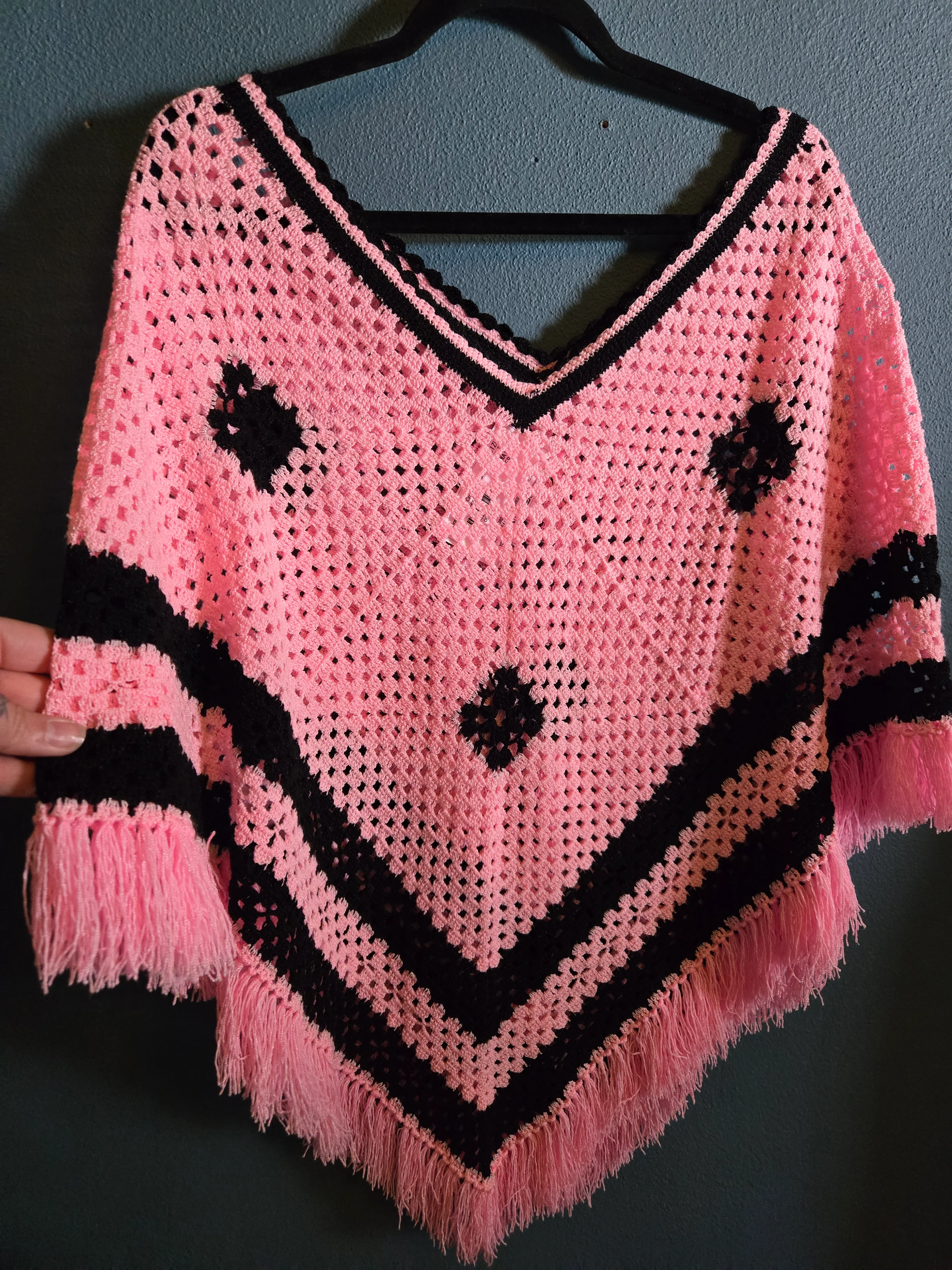 Vintage 70s Pink and Black Crocheted Shawl - Image 6