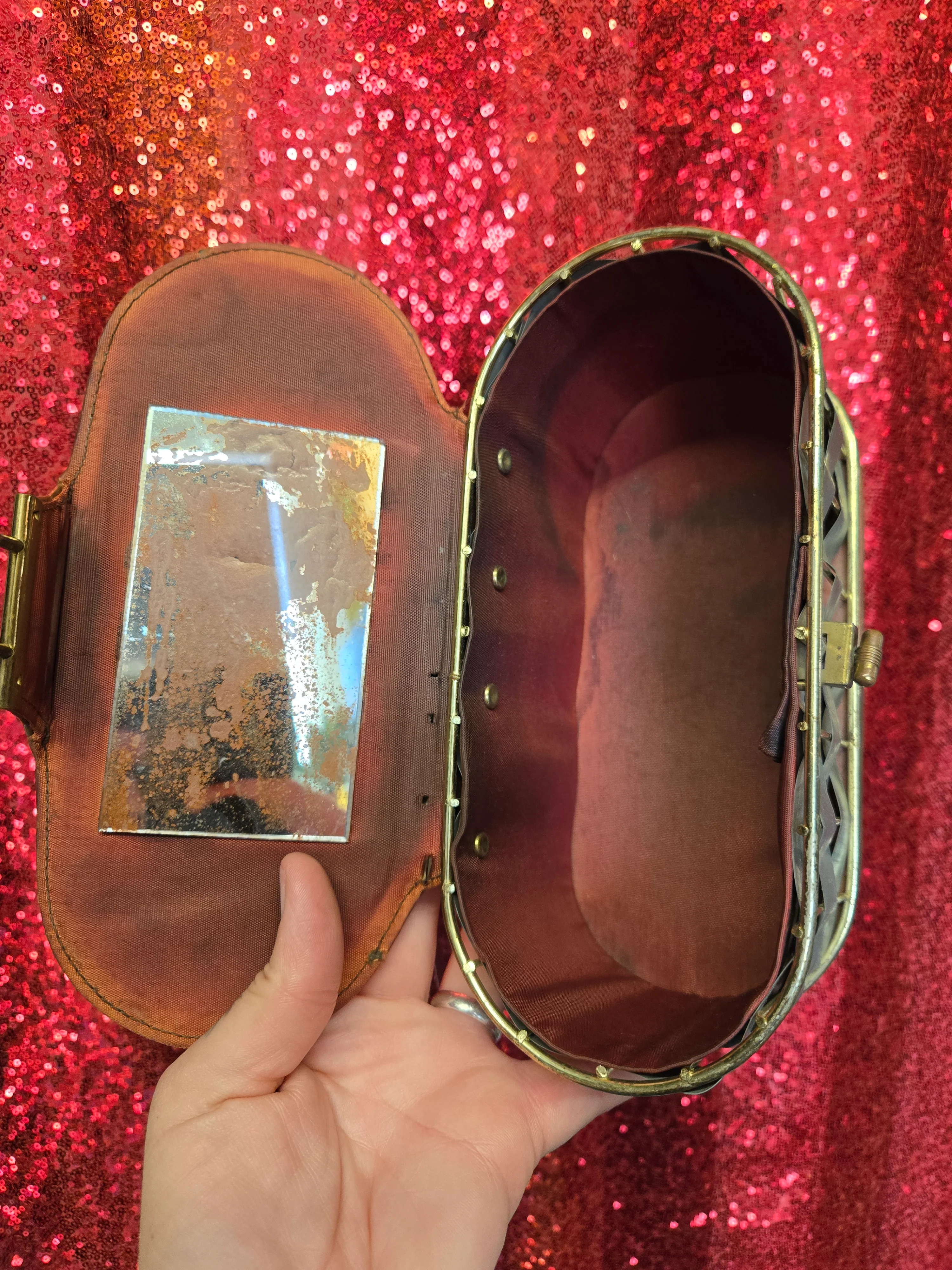Vintage Vinyl and Aluminum Box Bag - Image 5